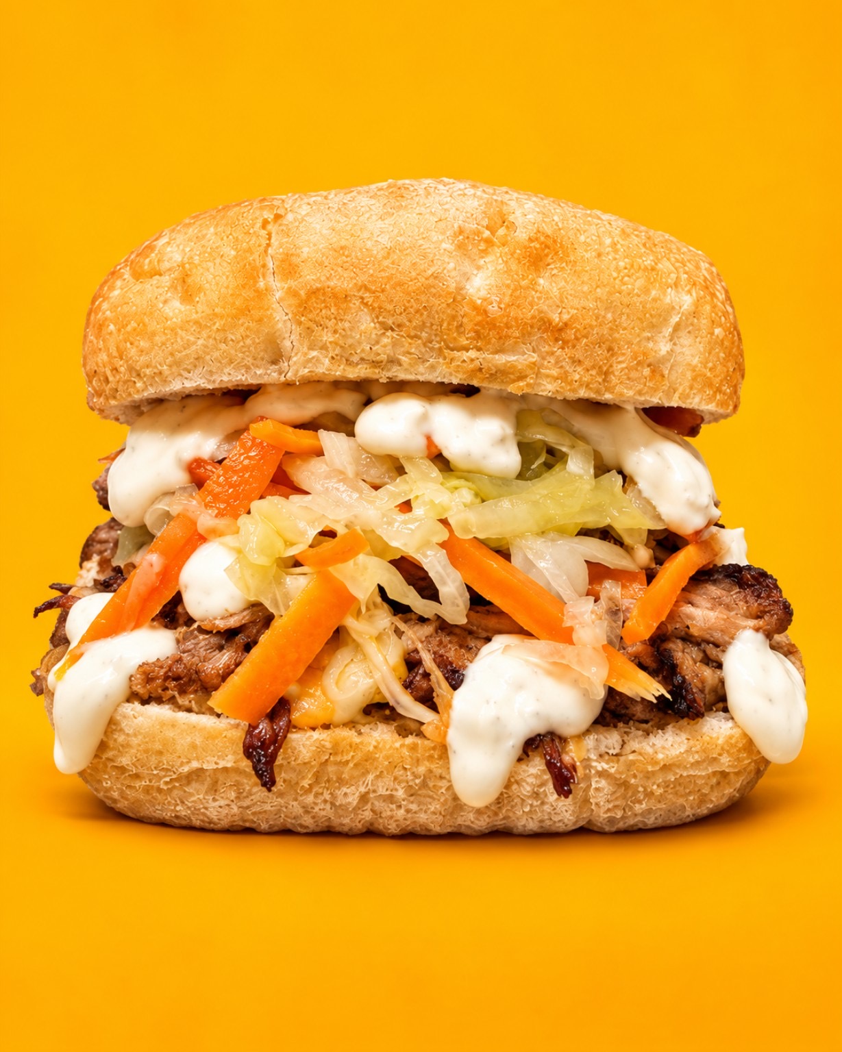 Focaccia GARLIC — Pulled pork artigianale, cheese, coleslaw, salsa aioli